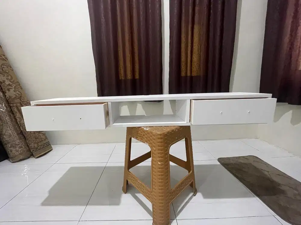 Rak TV 2 laci tempel dinding 120x20x15