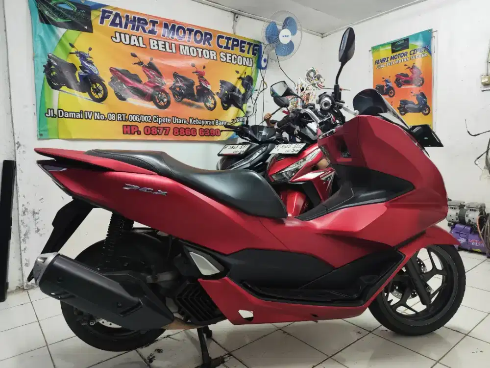 Honda PCX 160 Tahun 2022 Lengkap