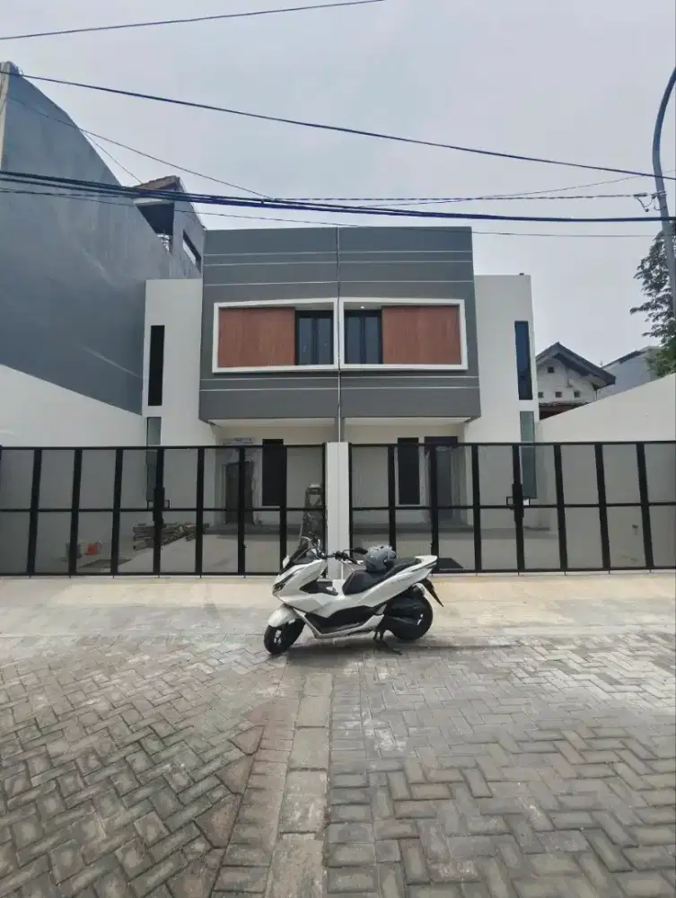 Rumah Baru Gress Mulyosari Surabaya