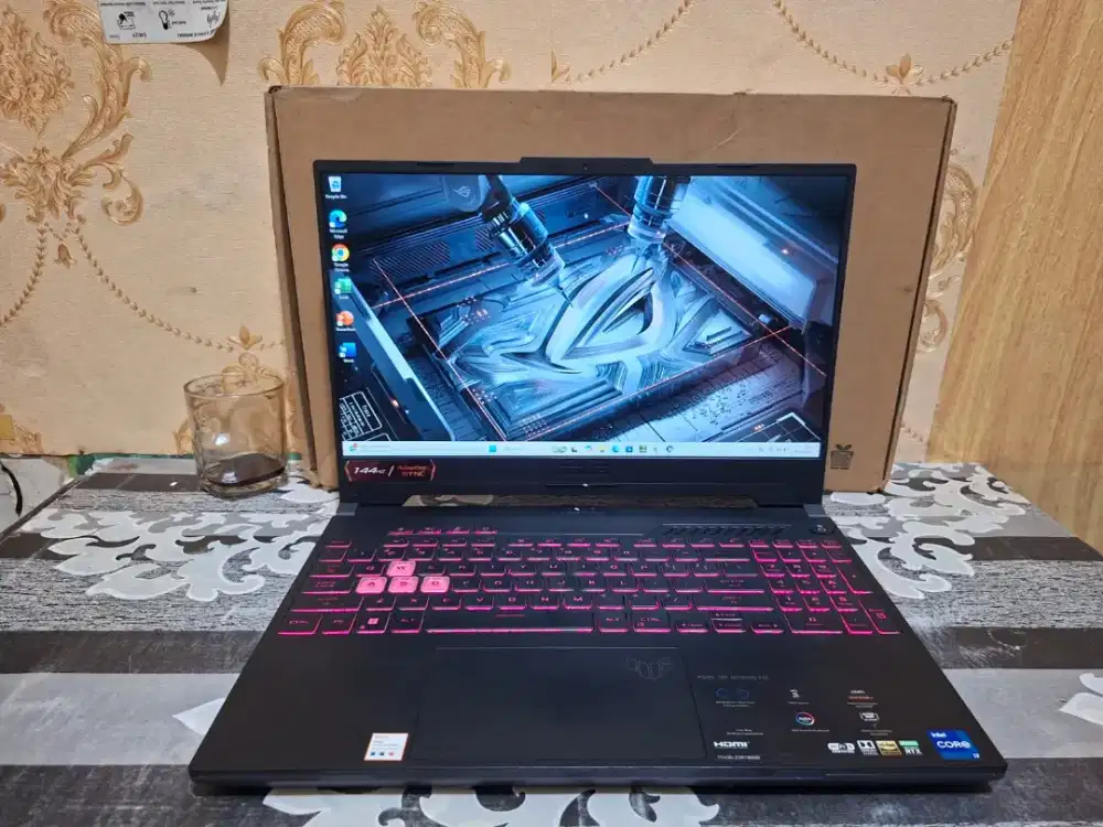 Laptop Asus Tuf Gaming F15 FX507ZE • CORE I7 GEN12 •SSD 512GB-RAM 16GB