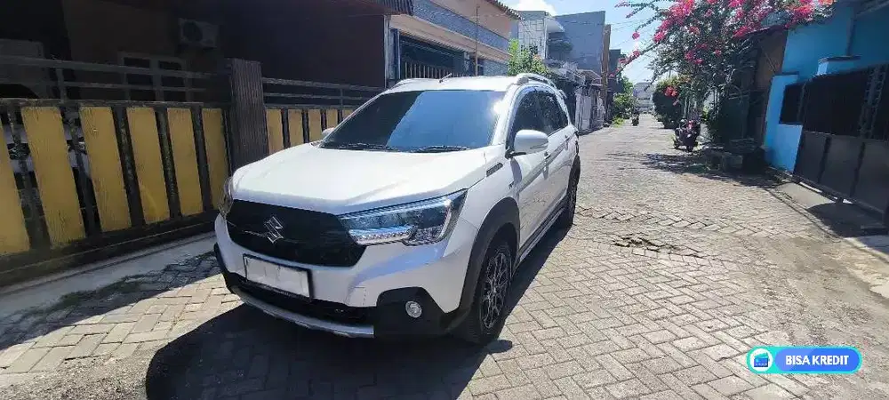 Murah mobil Suzuki XL7 Beta hybrid 2024 mulus plat L tgn 1 istw