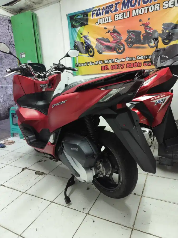 Honda PCX Tahun 2022 Lengkap
