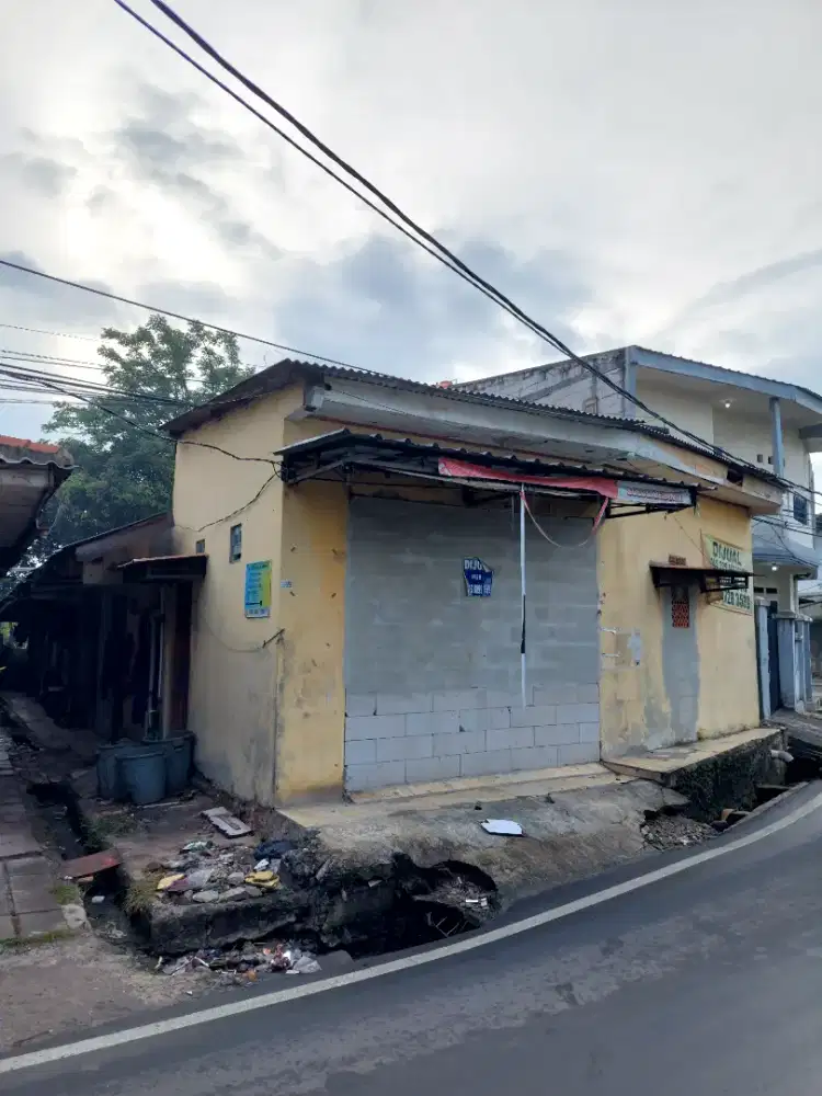 Dijual rumah kontrakan hitung tanah saja