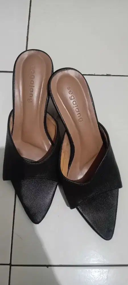 Jual heels masih bagus