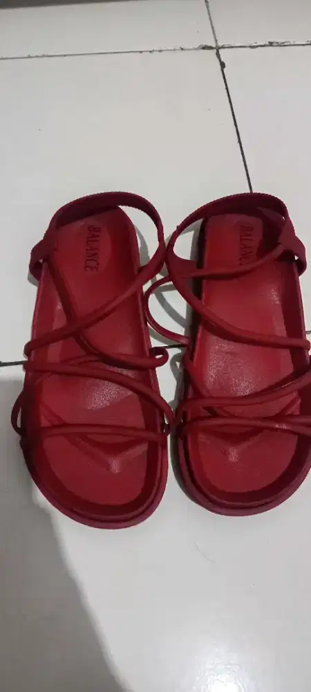 Jual sendal tali masih bagus