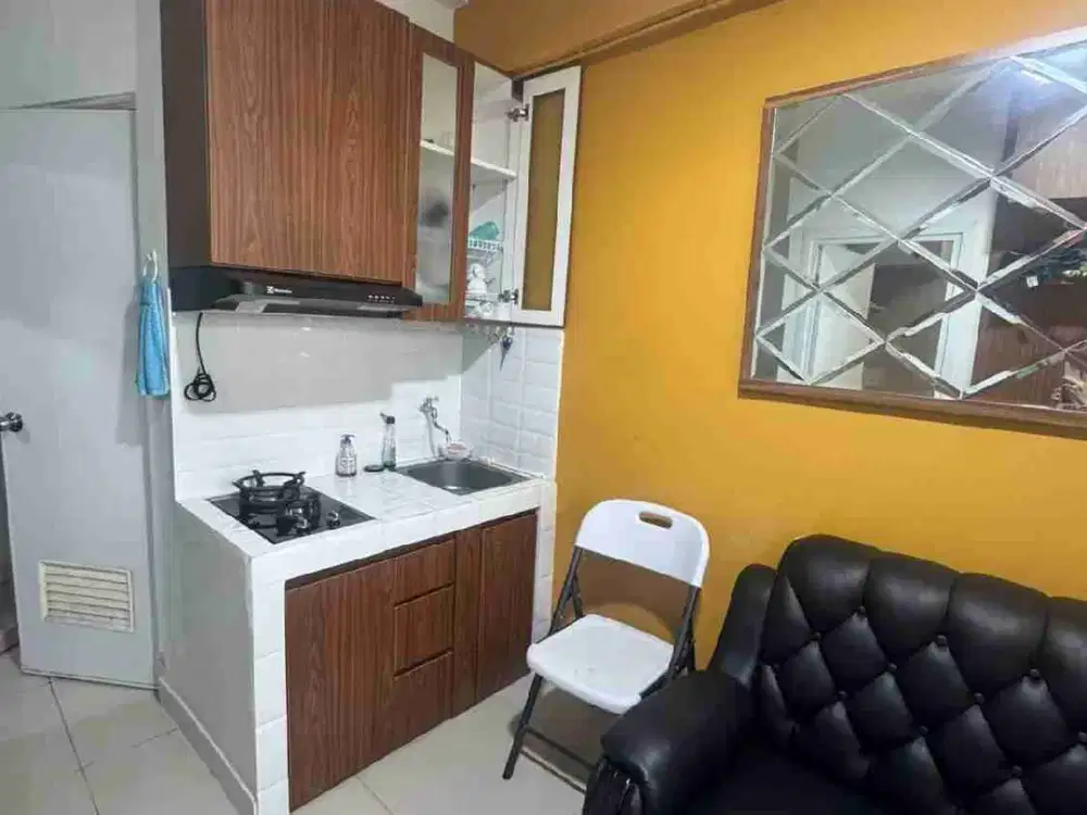Apartemen Jual Murah Bonus Furnish Di Green Pramuka, Rawamangun