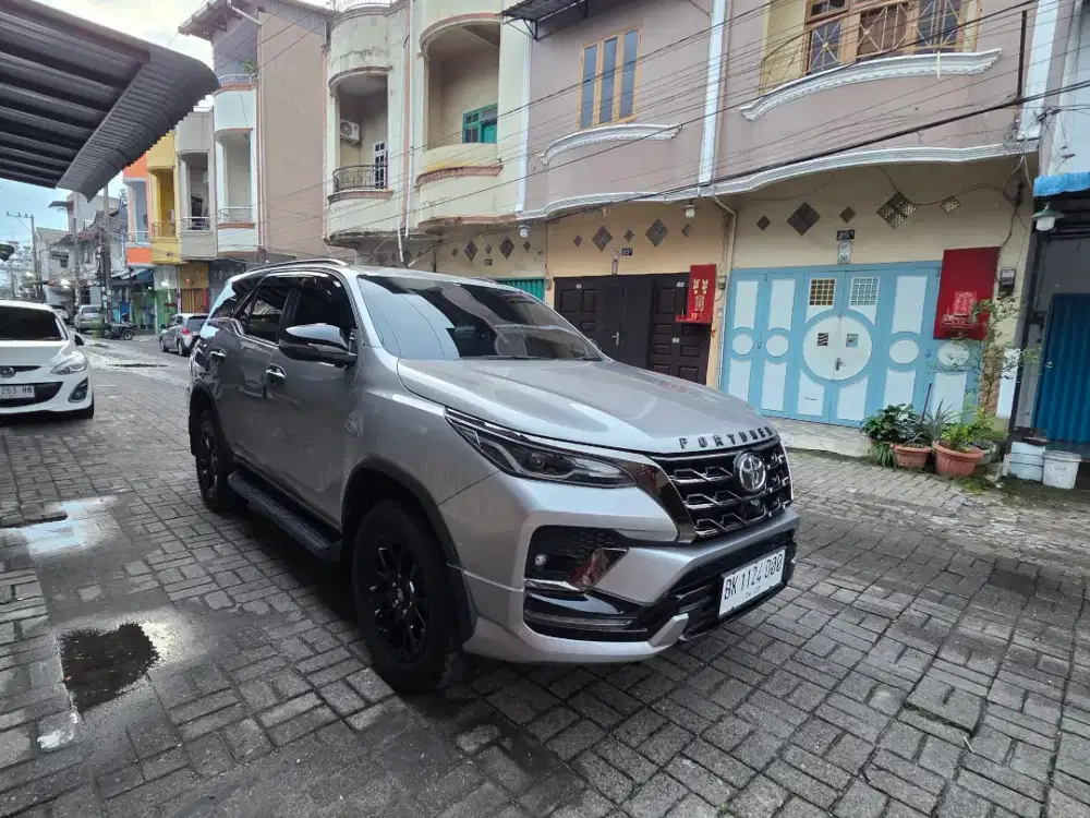 Fortuner VRZ GR 2.8 matic 2022
