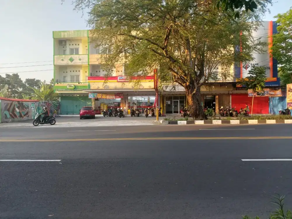 Ruko Strategis Siap Pakai Dekat Kampus UNS, Solo