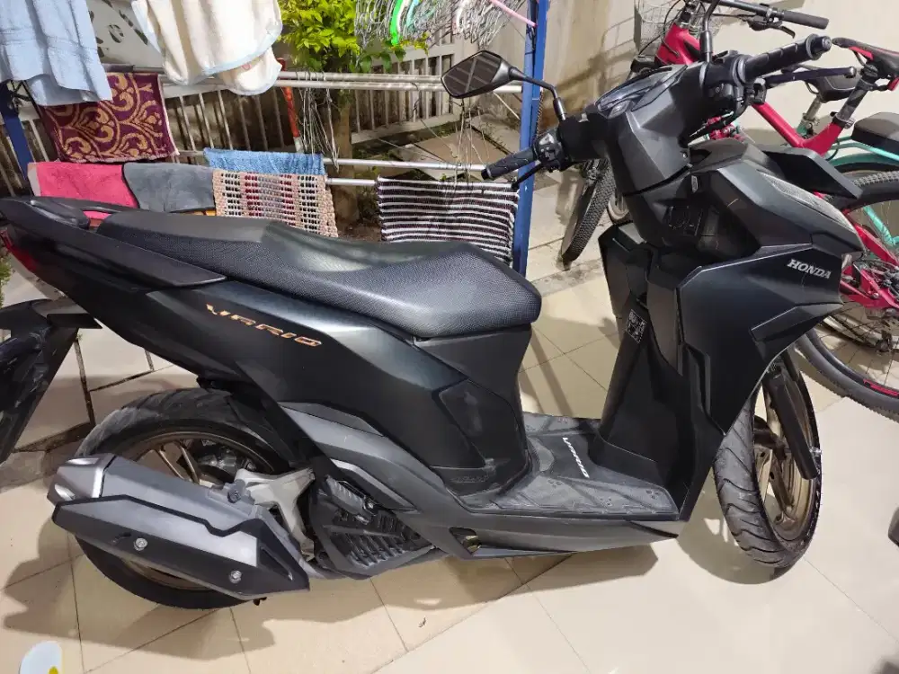 Vario 125 iss keyless, km rendah