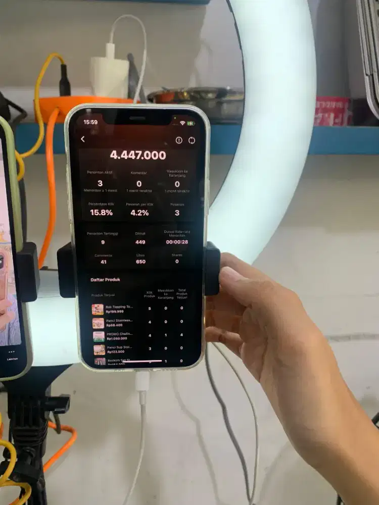 Urgent Host live streaming