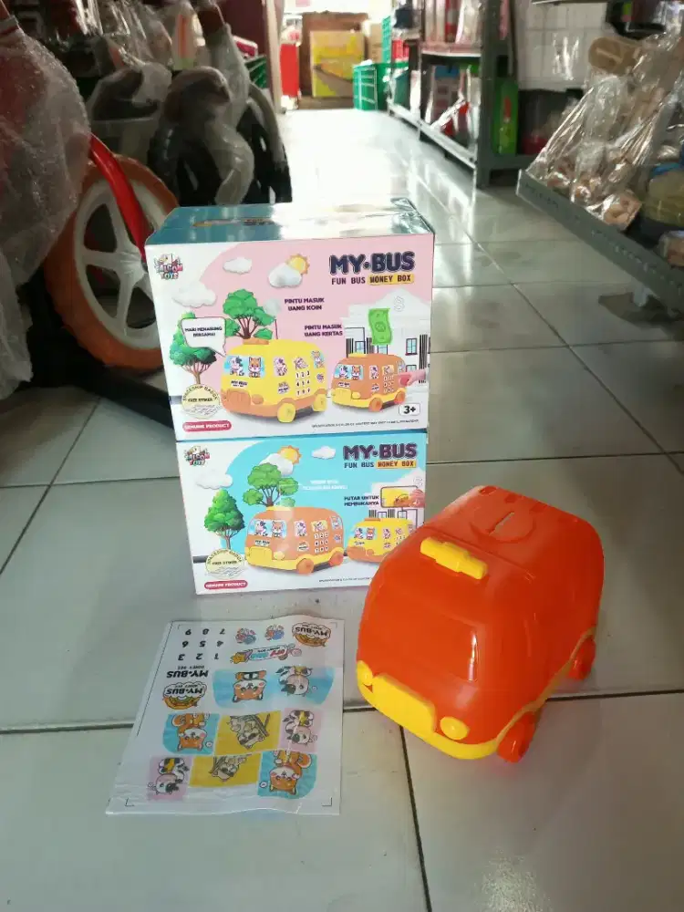 Mainan Anak Celengan Bis