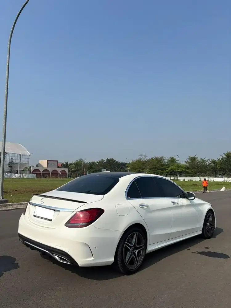 C300 2019 AMG LOW ODO 549 Juta CASH!