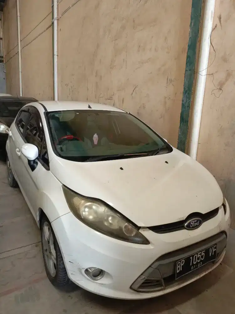 FORD FIESTA S 1.6 A/T