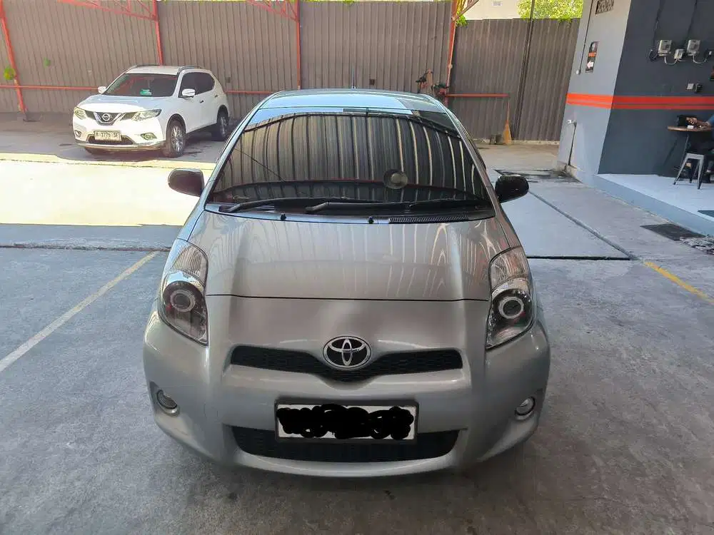 Toyota Yaris 2012