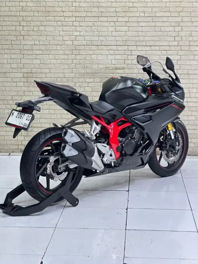 ODO 3RB‼️Honda New CBR 250RR 2025 Matte Black Likenew mustika motor