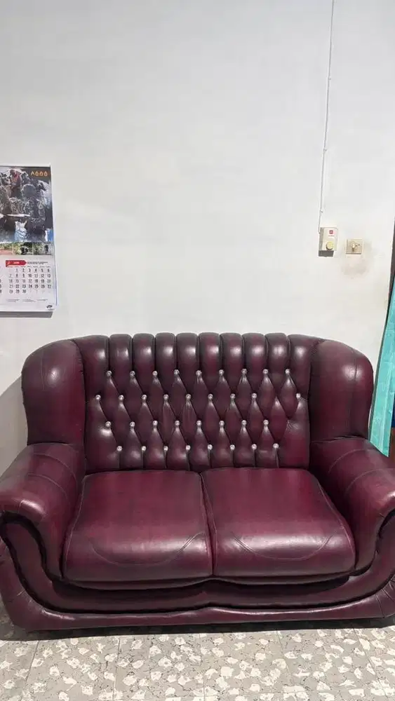 FLASHSALE! Dijual SOFA BURGUNDY EMPUK 3 Set