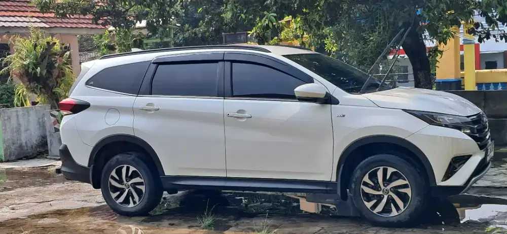 Jual Toyota Rush Pribadi