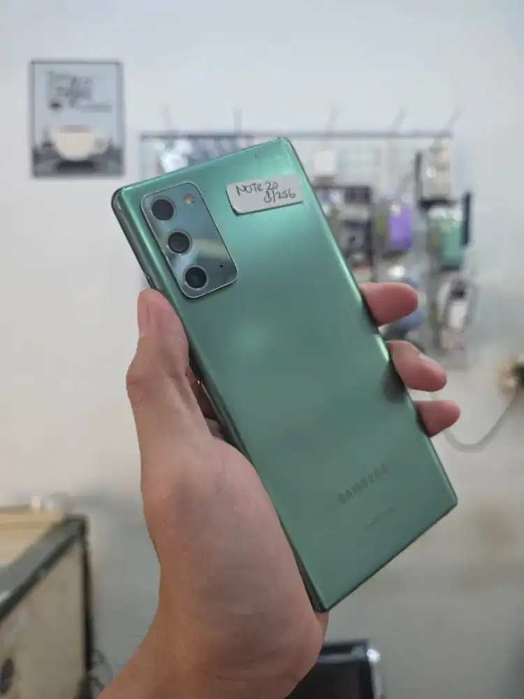 Samsung Note 20 8/256 gb