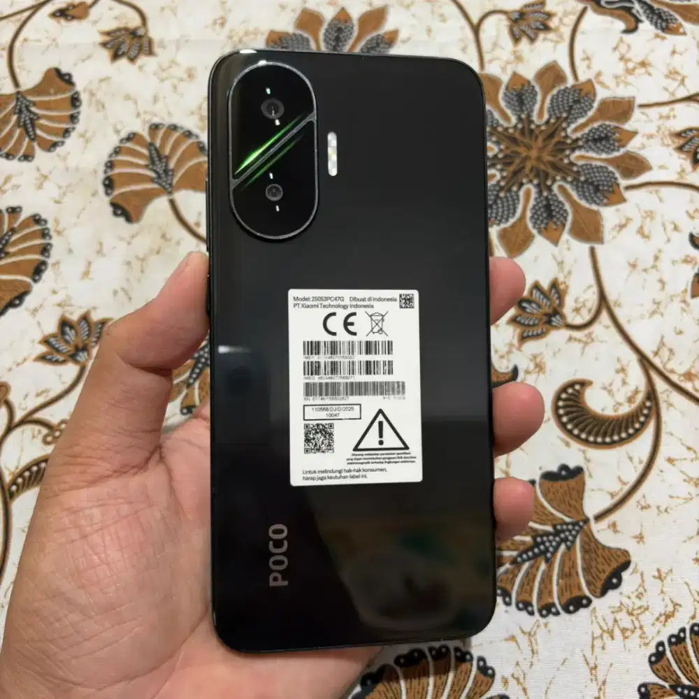 POCO F7 12/512Gb Black Garansi On Sept 2026 Like New