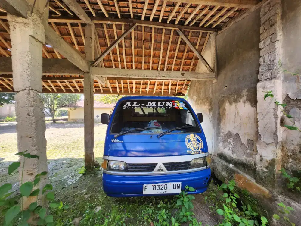 Colt TS120SS 2008 biru