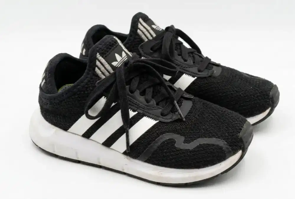 SEPATU SEKOLAH ANAK ADIDAS SNEAKERS SHOES KIDS