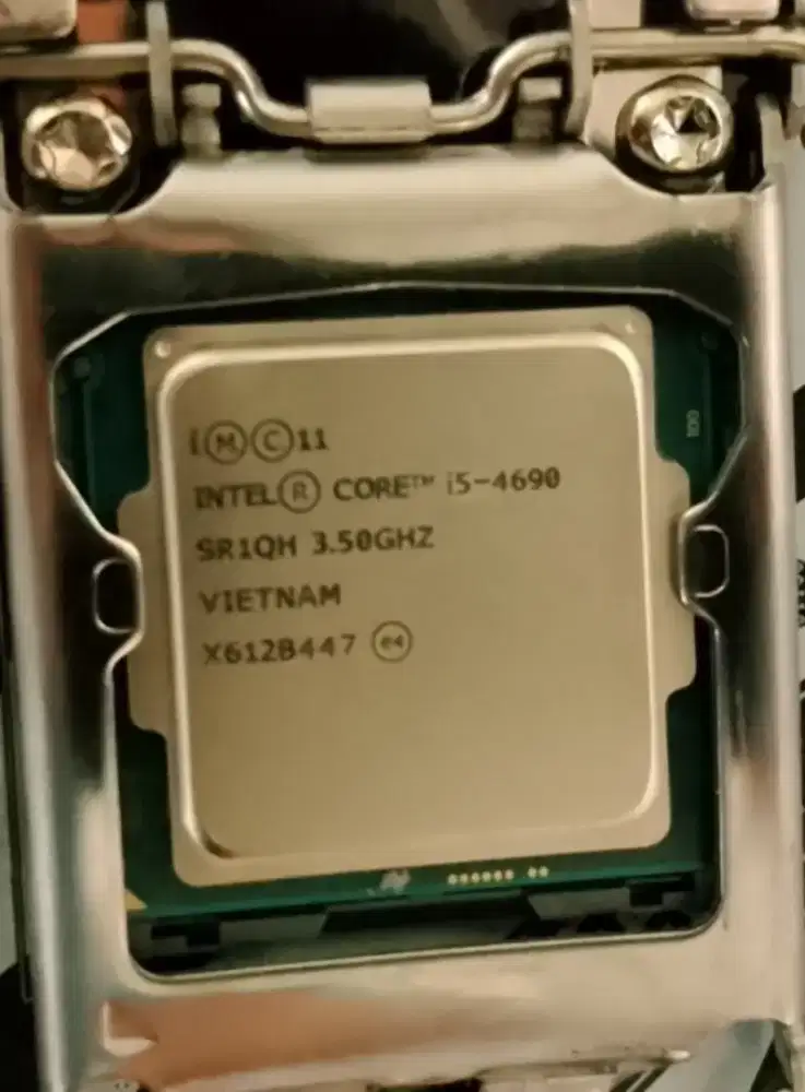 Mobo H81 DDR3 + i5 4690 (Tanpa Ram)