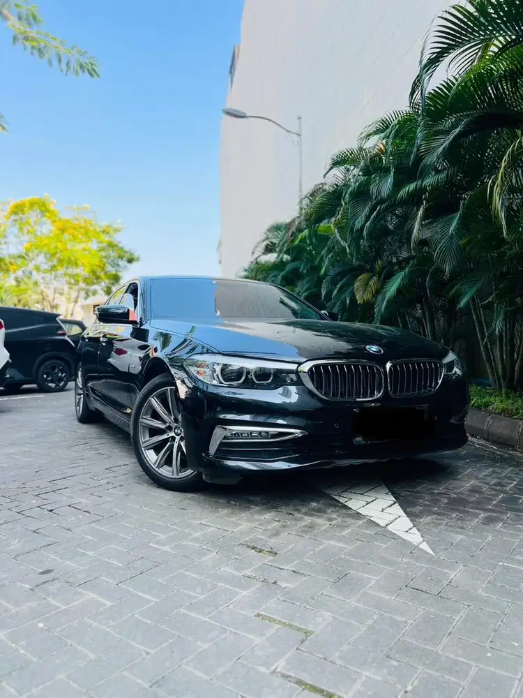 MURAH BMW 520d G30 FACELIFT ENGINE B47 SUPER IRIT 1 22KM LOW KM CASH