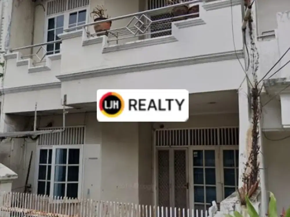 Rumah 2.5 Lantai Lingkungan Nyaman Dekat Cp Tomang, Jakarta Barat