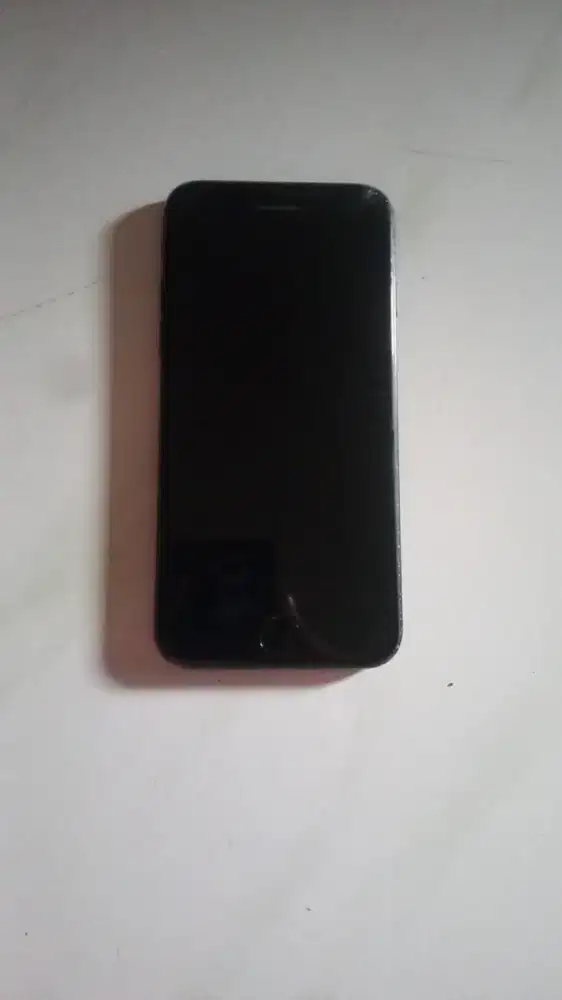 Dijual iphone 8