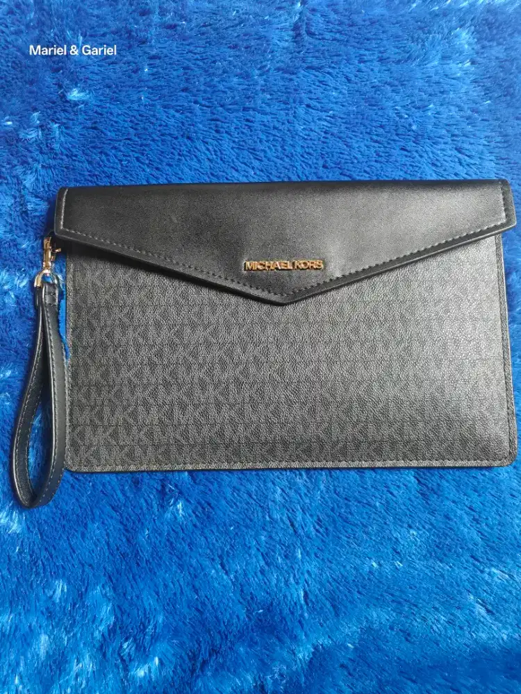 Michael Kors Clutch Envelope Wallet Original Not Slingbag Waistbag