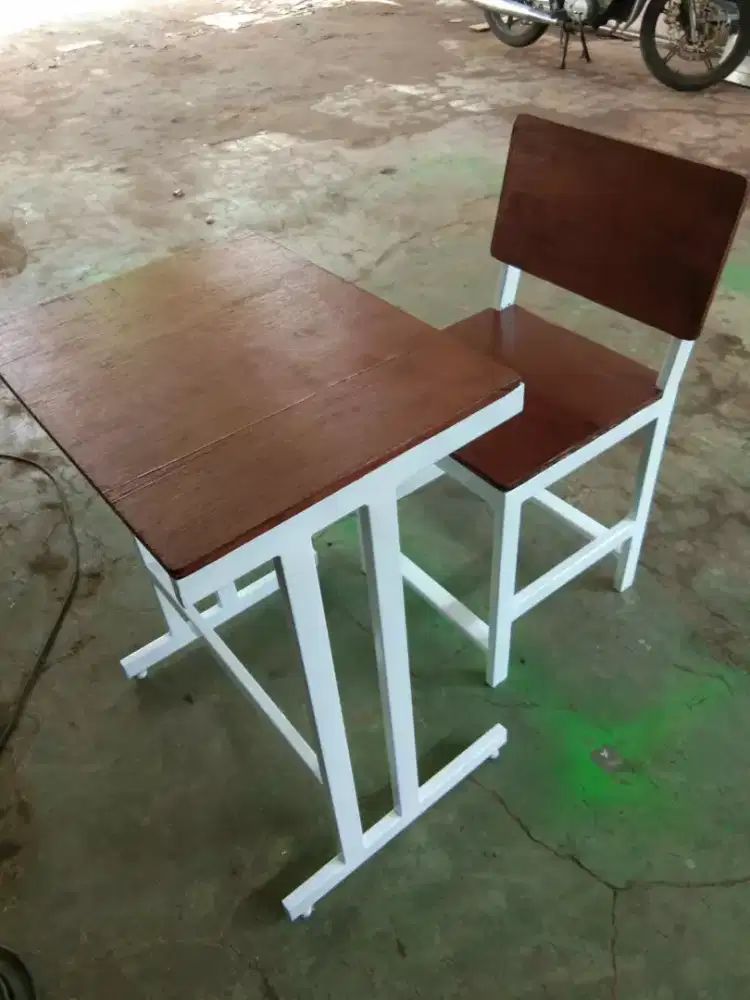 Bangku sekolah sengle seat