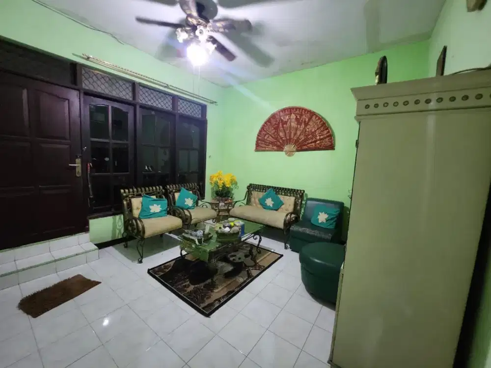 DIJUAL RUMAH SBY BARAT