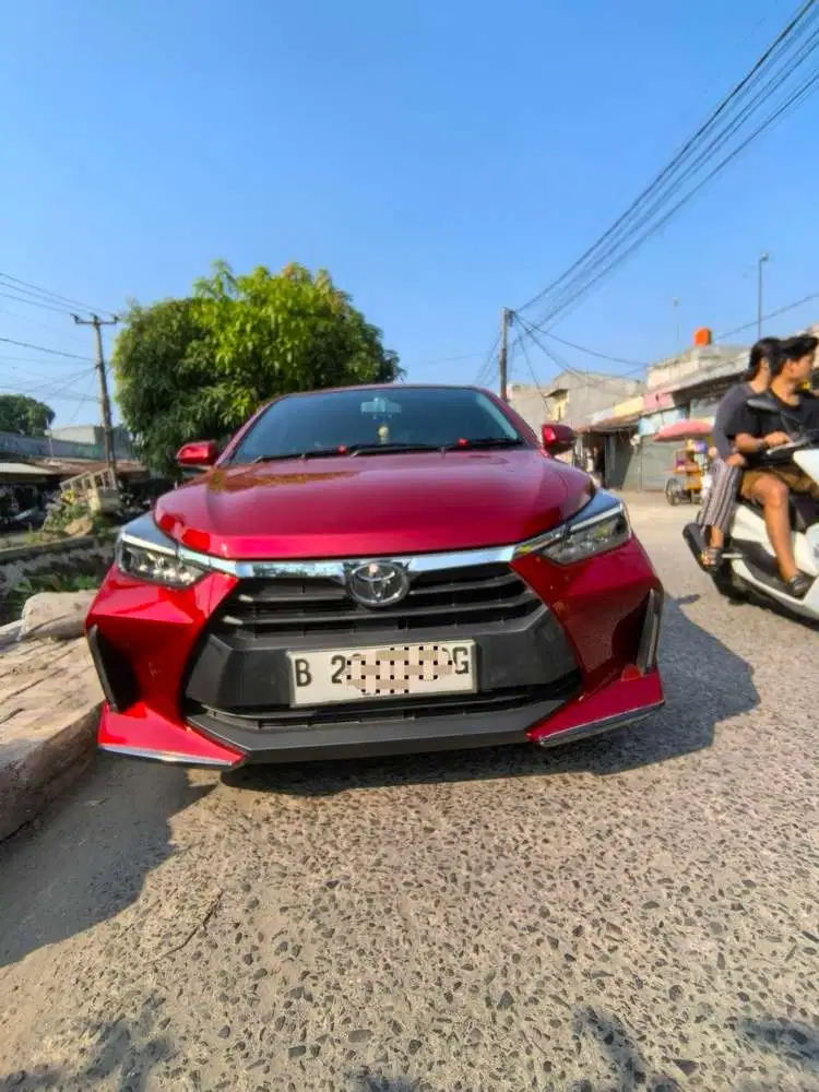 Toyota Agya 2024 Ex Wanita Tangan Pertama dari BARU Warna Merah Low Km