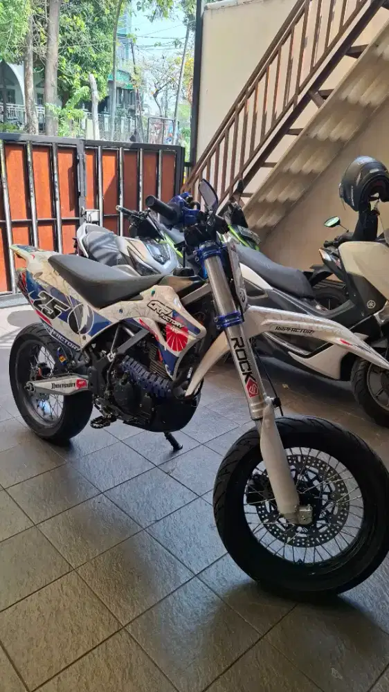 Dijual Kawasaki KLX 2013