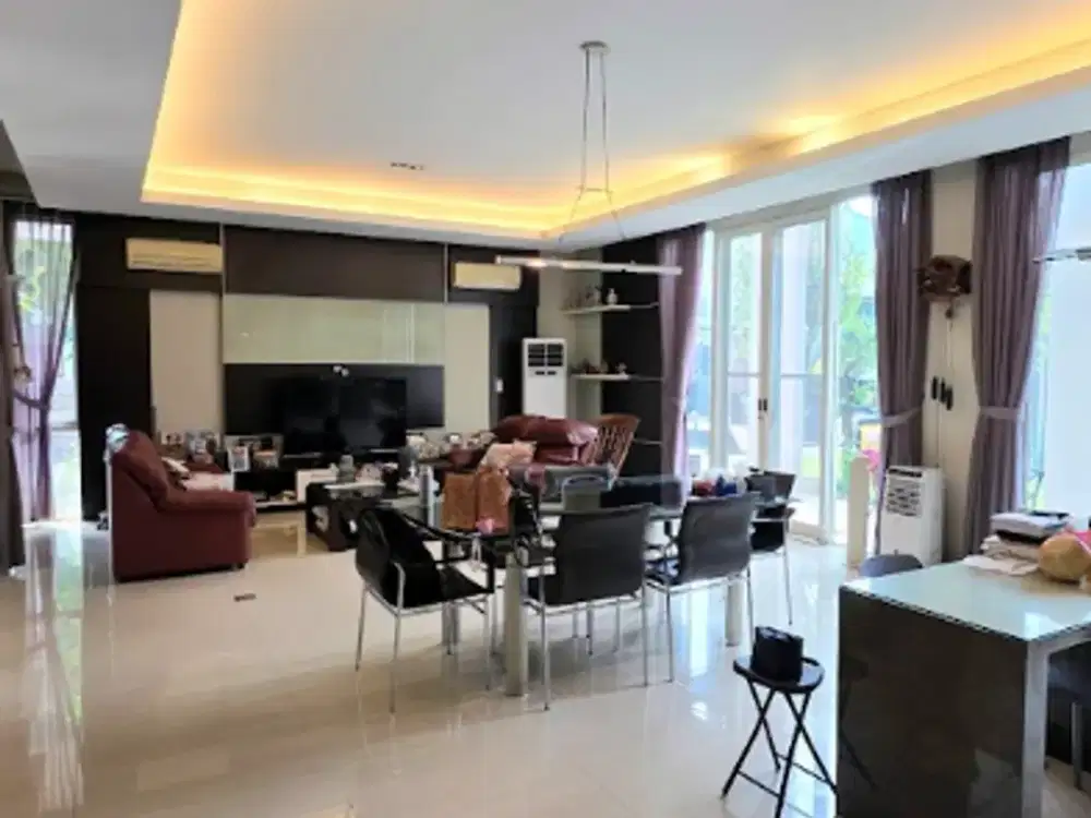 TURUN HARGA RUMAH KAWASAN NYAMAN LUAS PONDOK HIJAU GOLF GADING SERPONG