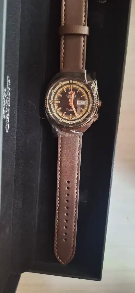 Orient neo clasik sport brown