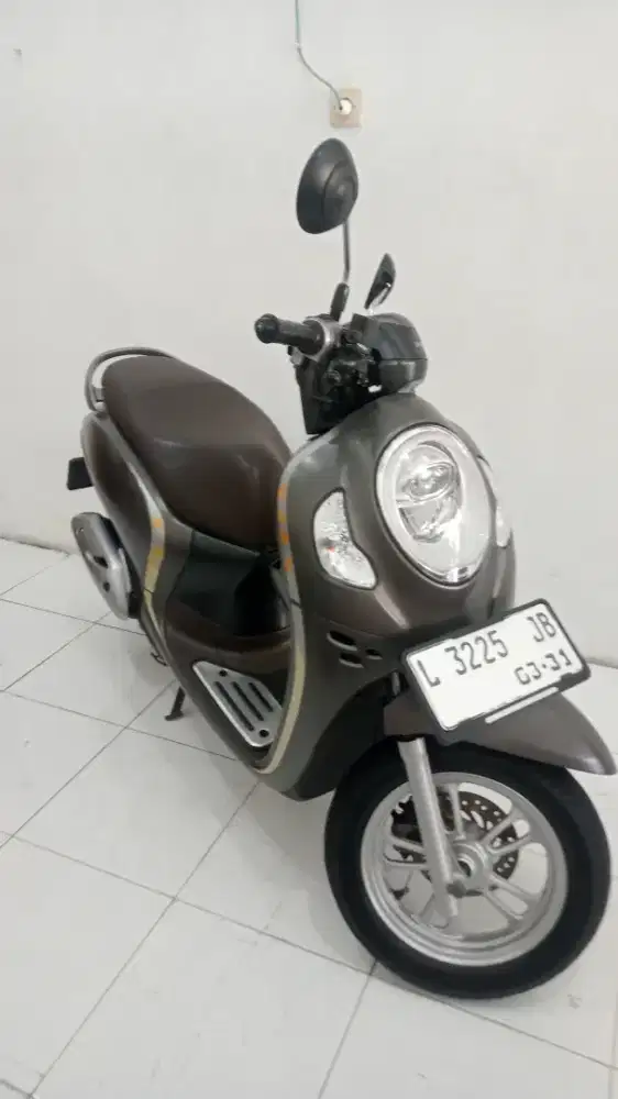 SCOOPY STYLISH TH.2021 KEYLESS