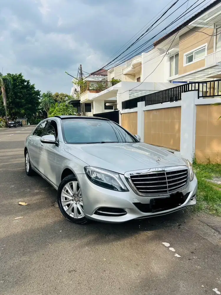 MURAH MERCEDES S400L W222 EXECUTIVE CBU SPEC PANORAMIC SUNROOF ANTIK