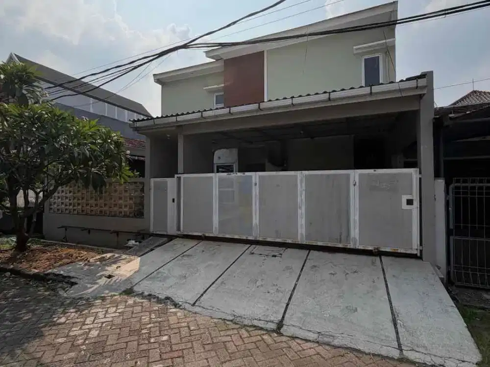 Rumah Perumahan Eramas 2000 2,5 Lantai Pulo Gebang Cakung, Jakarta Timur