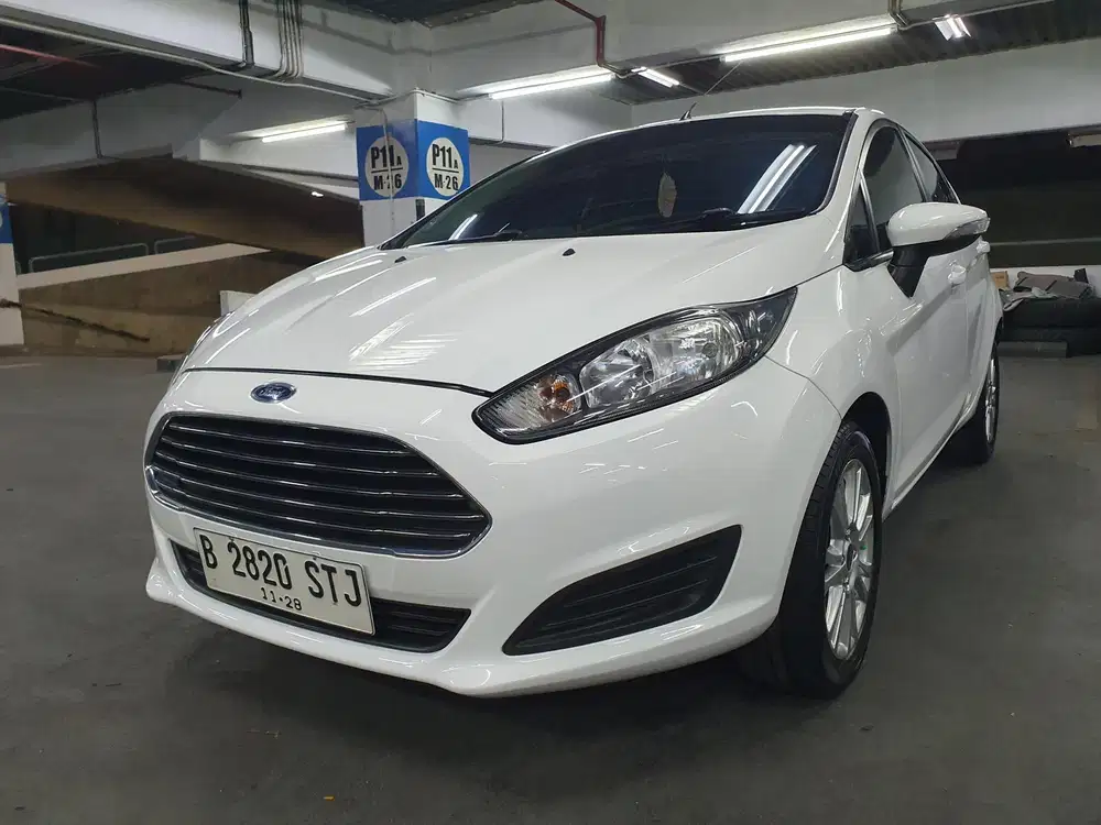 Fiesta Km50rb AT 2014 NewModel FullOriginal SepertiBaru Gressss ISTW