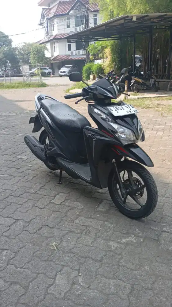 Di jual vario 125 old kzr .