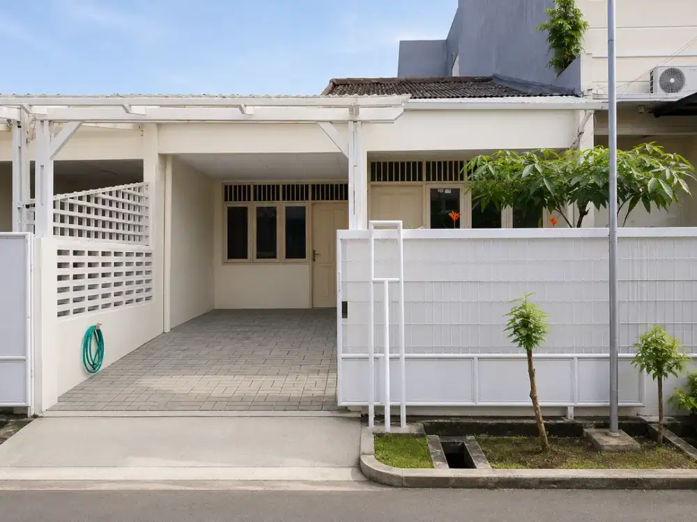 Pondok Indah Alam Segar Rumah Hitung Tanah Luas 120 Dekat Mall