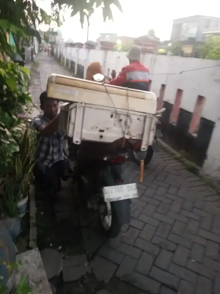 Menerima jual beli AC bekas borong atau satuan