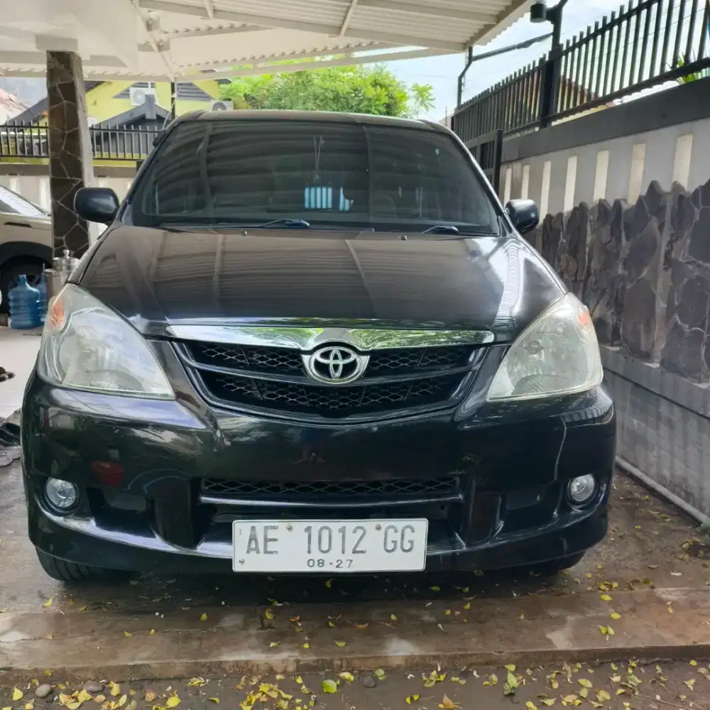 Toyota Avanza E A/T Automatic 2011