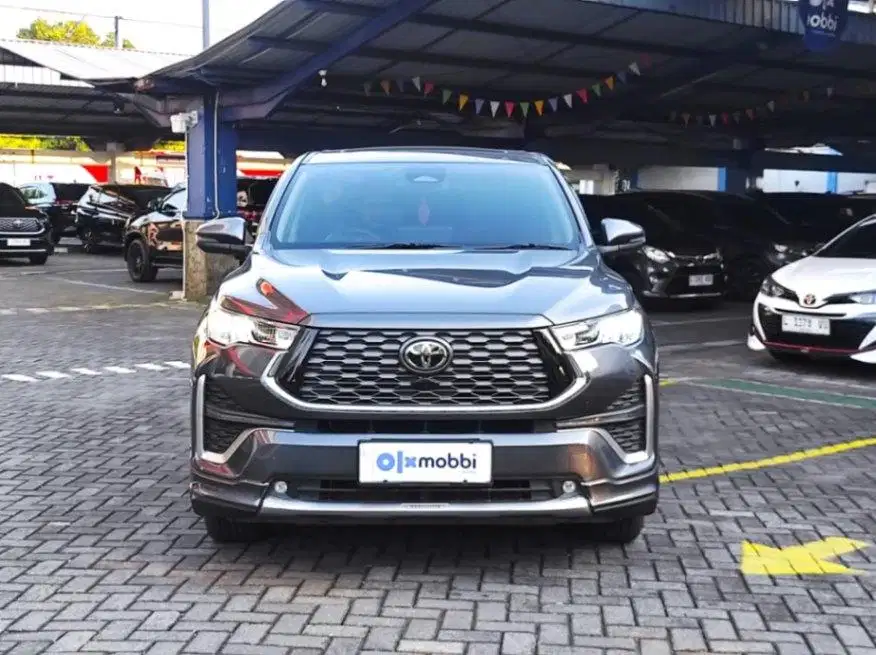 TOYOTA
kijang Innova 2.0 Zenix Q HV CVT TSS Modellista Hybrid-AT-2024