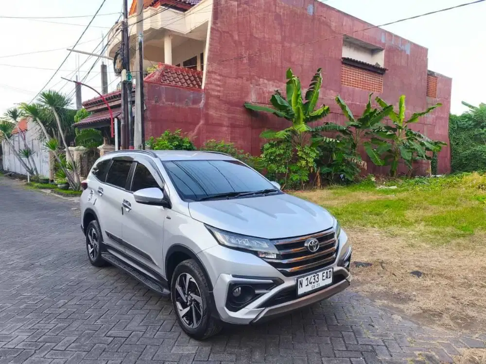 Toyota Rush GR 1.5 matic 2022