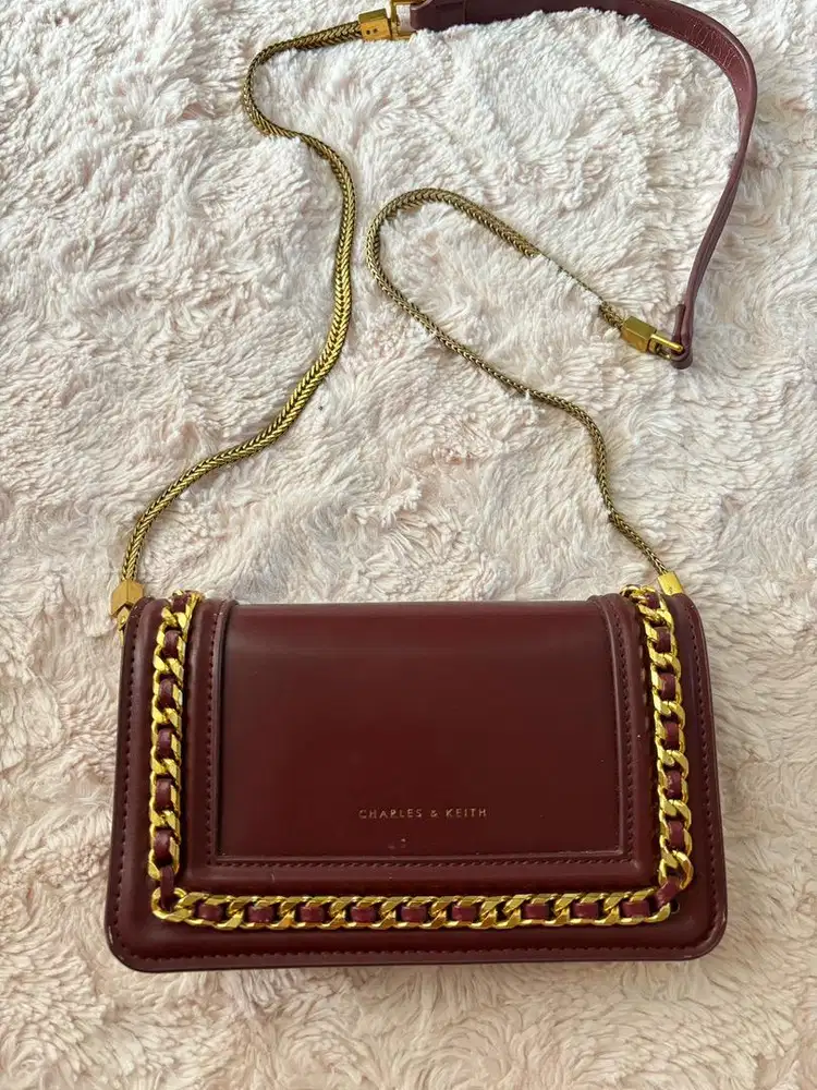 Tas c*k warna merah