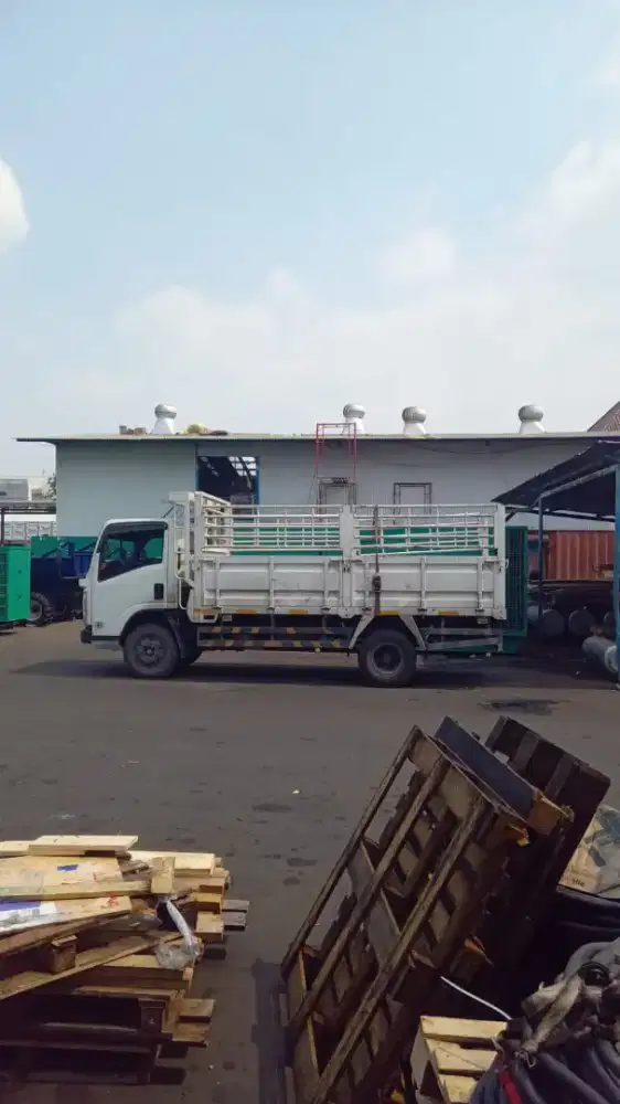 Pengiriman Barang Via Truck CDD 3way Surabaya - Jakarta Murah
