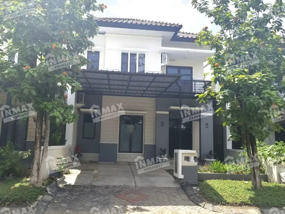 Disewakan Rumah 2 Lantai Cluster Depan Row Jalan Lebar di Wiyung Surabaya