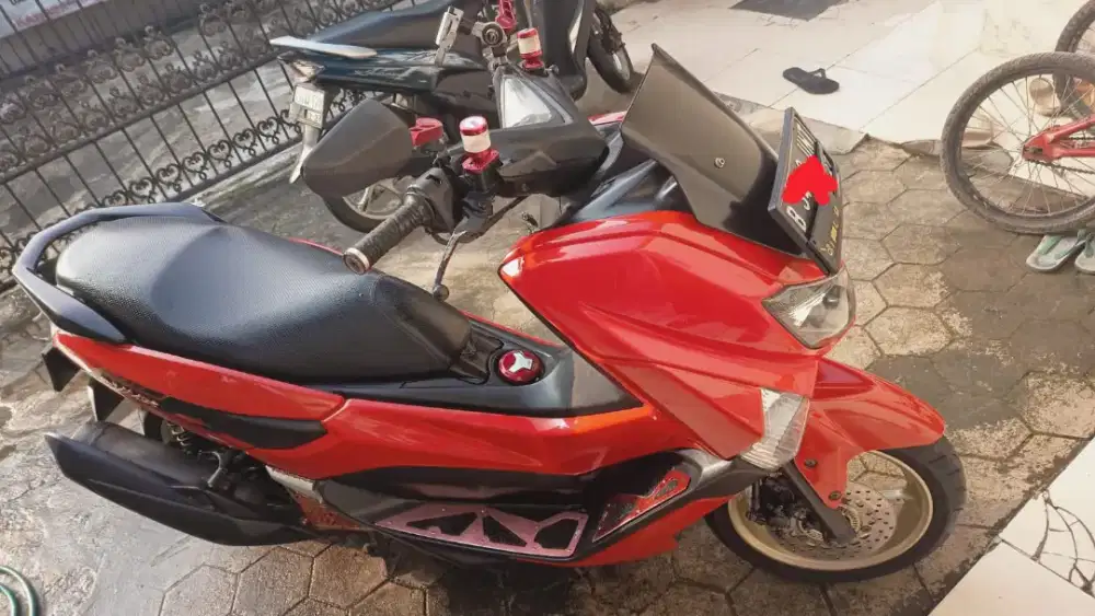 NMAX 2017 Merah